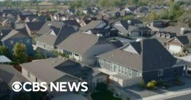 How mortgage rates affect housing market as Federal Reserve weighs new interest rate hike