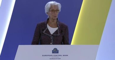 Euro-area Inflation ‘Undesirably High’: ECB’s Lagarde