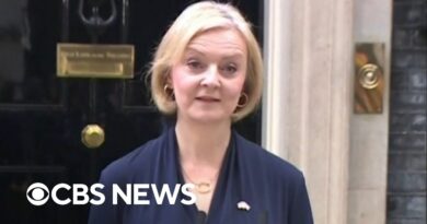 European markets drop following resignation of U.K. PM Liz Truss