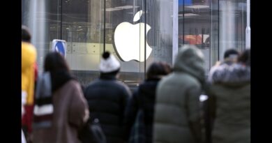 Violent Protests at Apple IPhone Plant in China