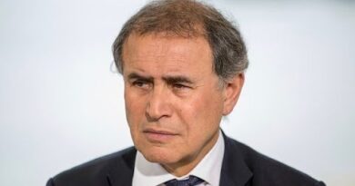 'People are not going to have money to buy food once they lose their jobs,' says Roubini [Full]