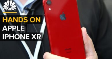 Apple iPhone XR First Look