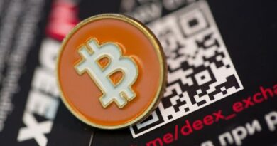 Bitcoin Could Touch $300,000, Says BTC China's Lee