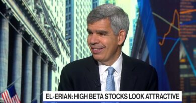 El-Erian Sees Stagflation Scenario for US Economy