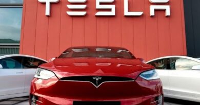 Elon Musk: Tesla Will Cut 10% of Salaried Workforce