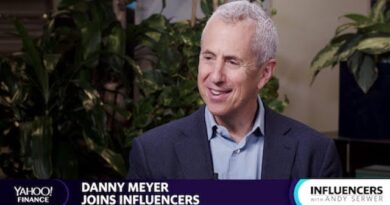 Shake Shack CEO Danny Meyer talks raising the minimum wage and using tech to improve business