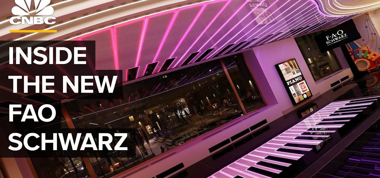 FAO Schwarz And Its Piano Are Back In NYC