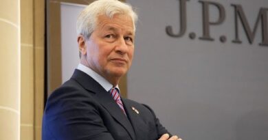 Jamie Dimon Calls Bitcoin ‘Worthless’