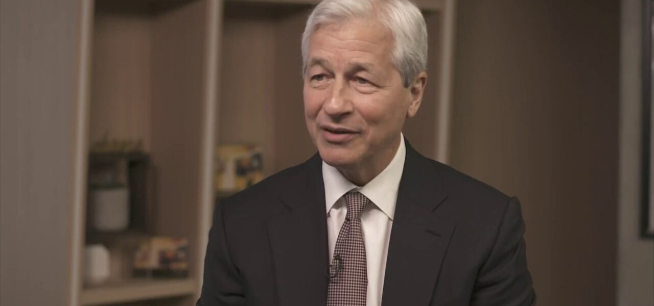 Jamie Dimon talks interest rates, the economy and President Trump