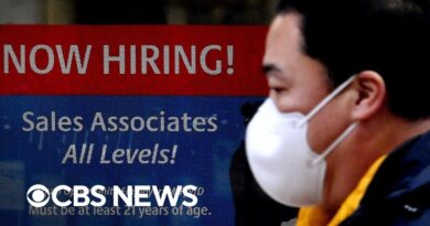 Jobless claims down second week in a row