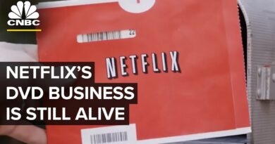 Netflix Is Still Mailing DVDs | CNBC