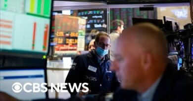 Protecting financial and mental health amid stock market drop