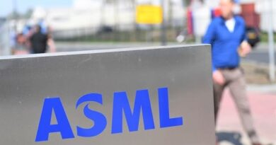 US Pushes for Netherlands’ ASML to Stop Selling Chipmaking Gear to China