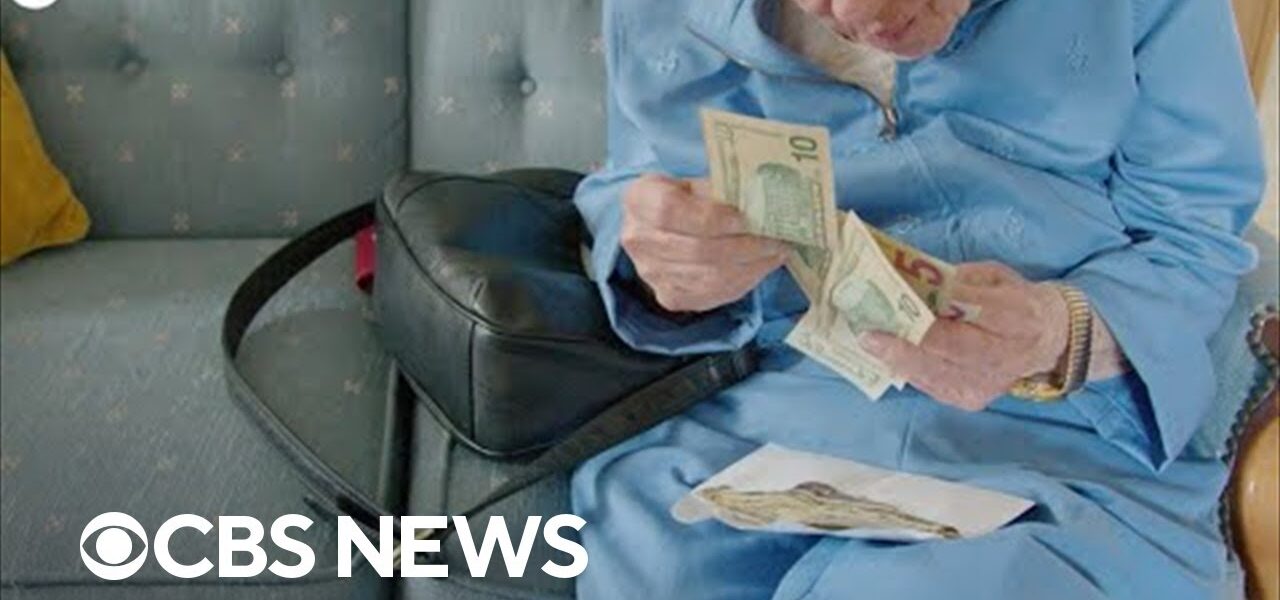 Social Security bill would give seniors an extra ,400 a year