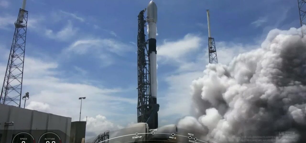 SpaceX Launches 59 Smaller Spacecraft