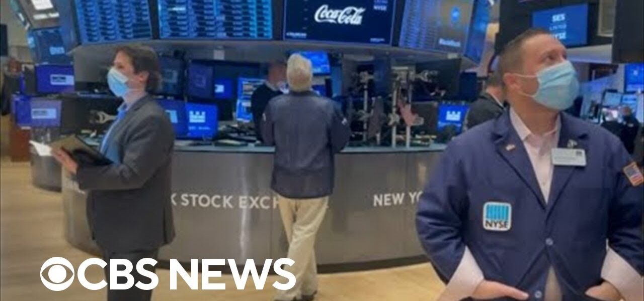 Stocks move higher despite recession fears