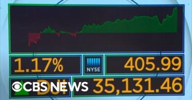 Stocks rise on last day of rough January