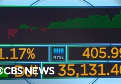 Stocks rise on last day of rough January