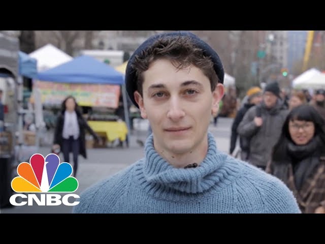 This 24-Year-Old Hosts One Of NYC’s Most Exclusive Supper Clubs | CNBC