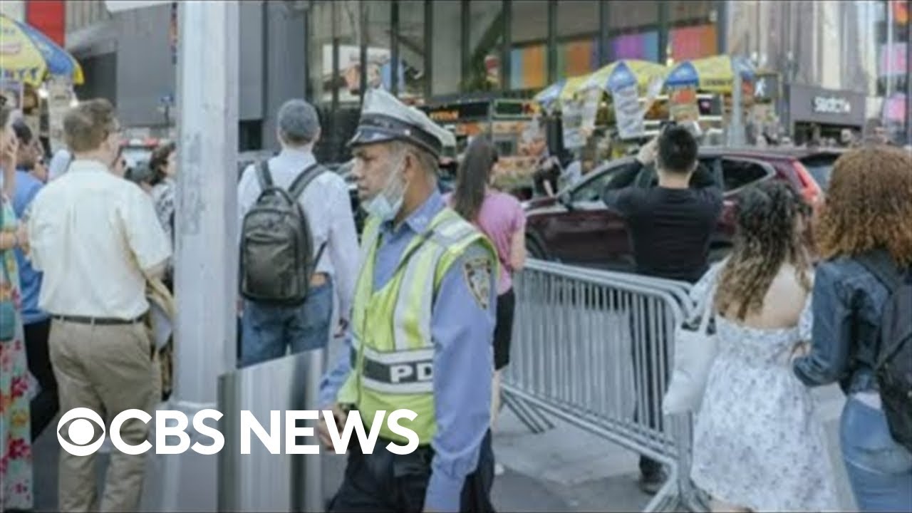 U.s. Employers Added 390,000 Jobs In May