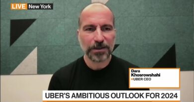 Uber CEO Khosrowshahi on Fares, Cryptos, Food Delivery