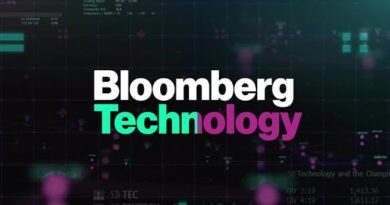 ‘Bloomberg Technology’ Full Show (12/23/2021)