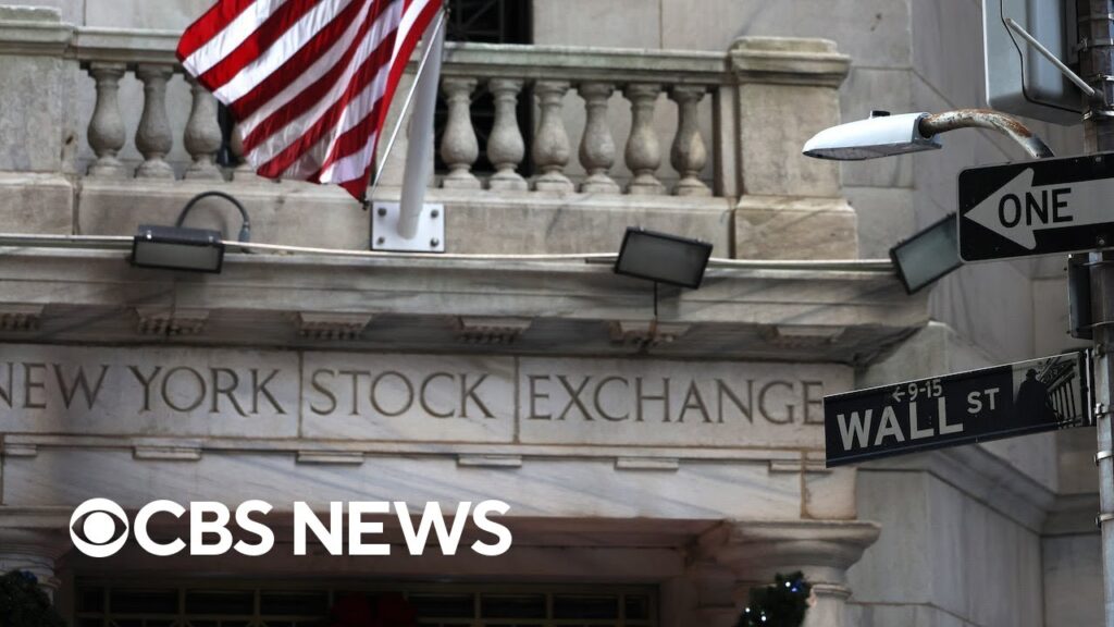 Stocks fall with another interest rate hike expected from Federal Reserve