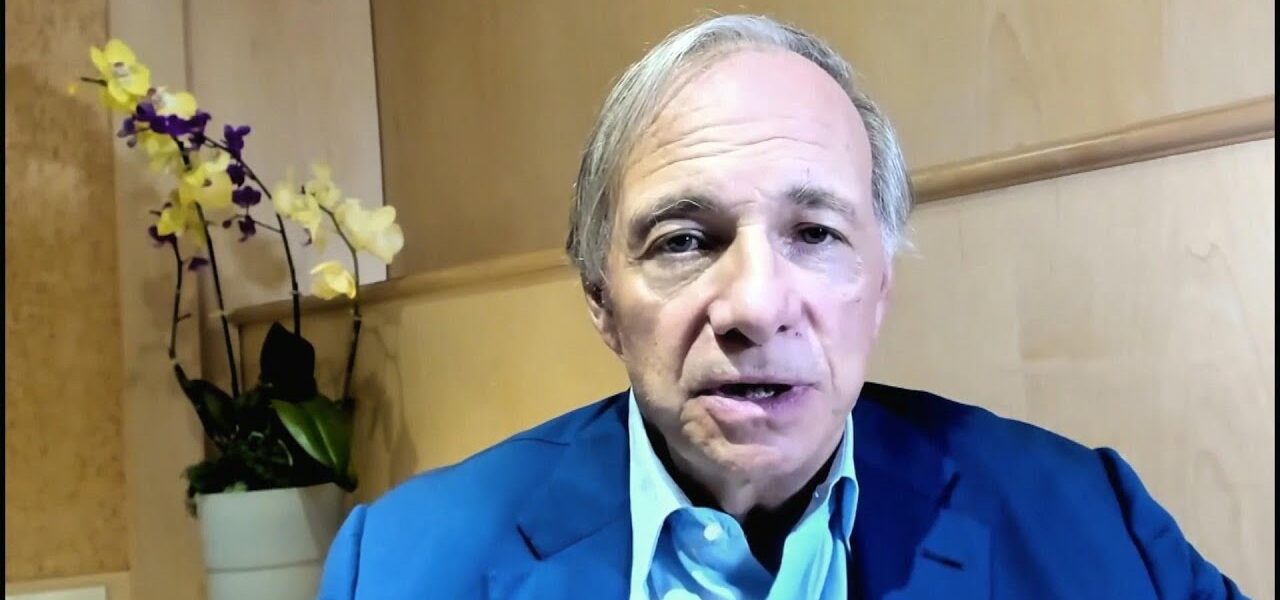 Dalio Says Fed Can’t Tighten More Without ‘Big Negative Effect’