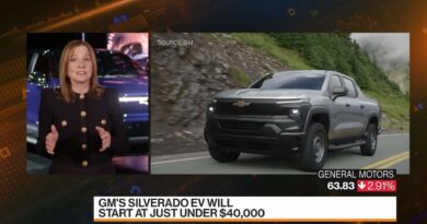 GM’s Electric Silverado Goes Up Against Ford’s F-150 Lightning