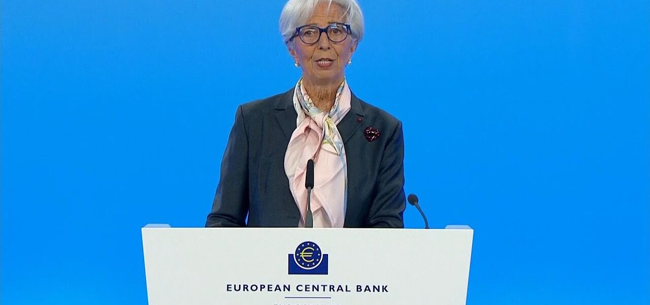 Lagarde Says ECB Ready to Adjust All Instruments as Needed