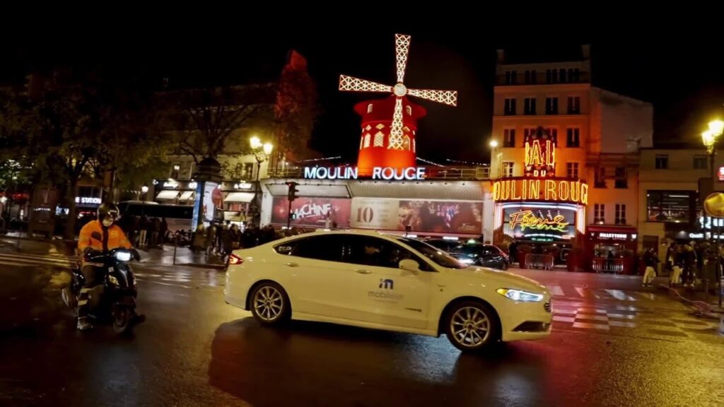 Mobileye Sees “Crazy Paris” Traffic Boosting Autonomous Driving