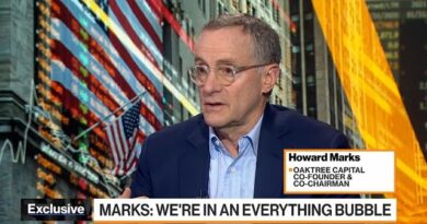 Oaktree’s Marks Says Fed Should Let Rates ‘Float Back Up’