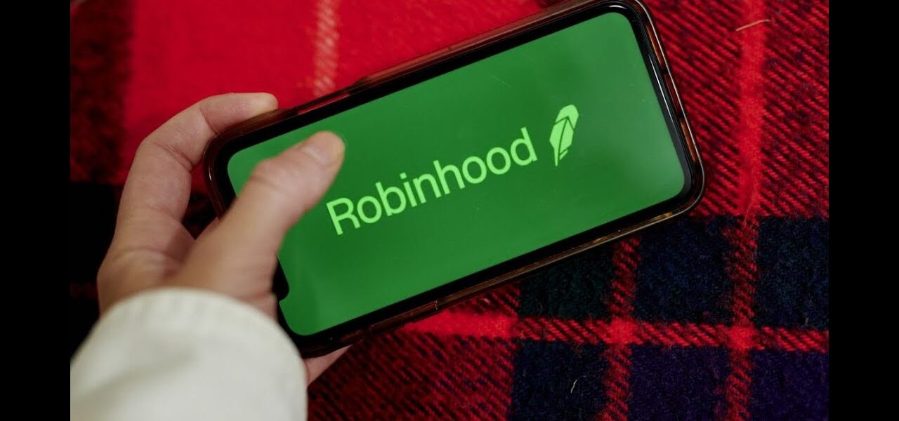 Robinhood Struggles One Year After GameStop Fiasco