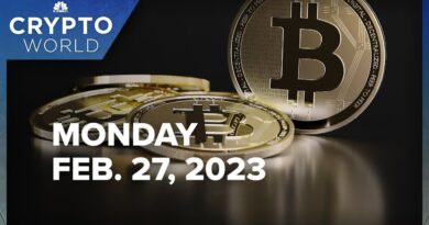 Bitcoin drops 1% to start the week, and Texas regulators oppose Voyager deal: CNBC Crypto World