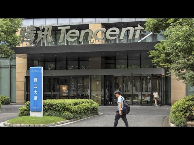 Tencent Warns of More China Curbs After Growth Sputters