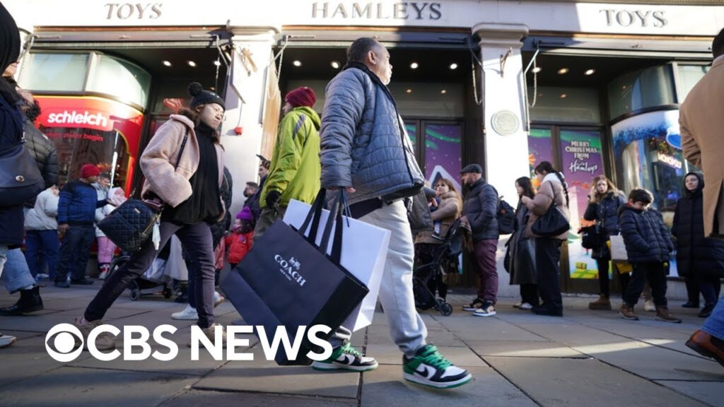 U.K. consumers cut back on spending in December, new data shows