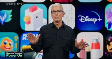 Who Could Succeed Tim Cook as Apple’s CEO