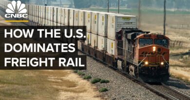 Why U.S. Freight Trains Are So Much Better Than Passenger Rail