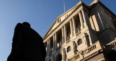 Bank of England to Step Up Talks on Negative Rates