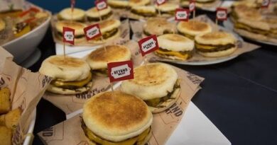 Beyond Meat Shares Slide as Lockup Expires, Analysts Cut Price Targets