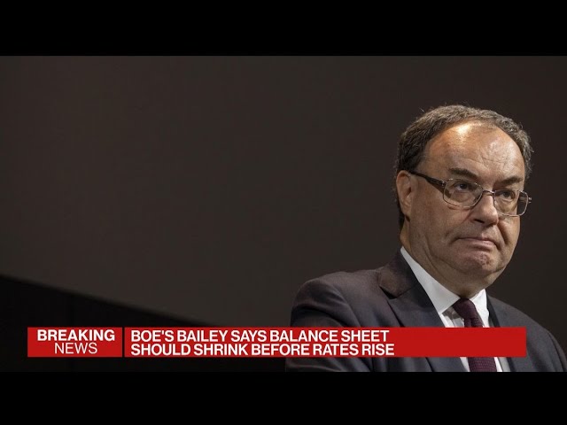 BOE’s Bailey Wants to Shrink Balance Sheet Before Rate Hikes