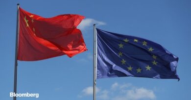 Coronavirus Politics: Where Does EU Fit in U.S.-China Tensions?