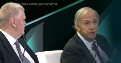 Dalio: Global Economy Faces ‘Scary Situation’