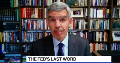 El-Erian Says Fed Should ‘Go for 50’ Basis-Point Hike at Next Meeting