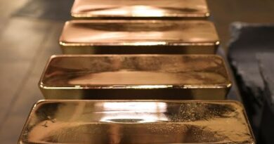 Gold to Hit ,500 in Next Two Years, Agnico Eagle CEO Says