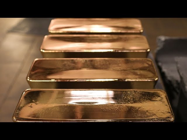 Gold to Hit ,500 in Next Two Years, Agnico Eagle CEO Says