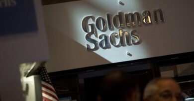 Goldman Sachs Says Wealthiest to Back off Stocks