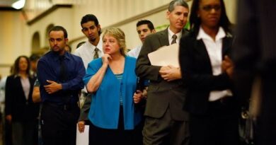 Jobless Claims Fall, Reflecting Change to Seasonal Adjustments