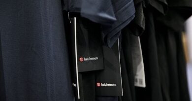 Lululemon CEO Sees ‘Huge Runaway for Growth’ for Brand