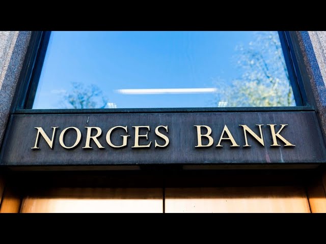 Norges Bank Sees a Rate Hike Years Away on Economic Uncertainty